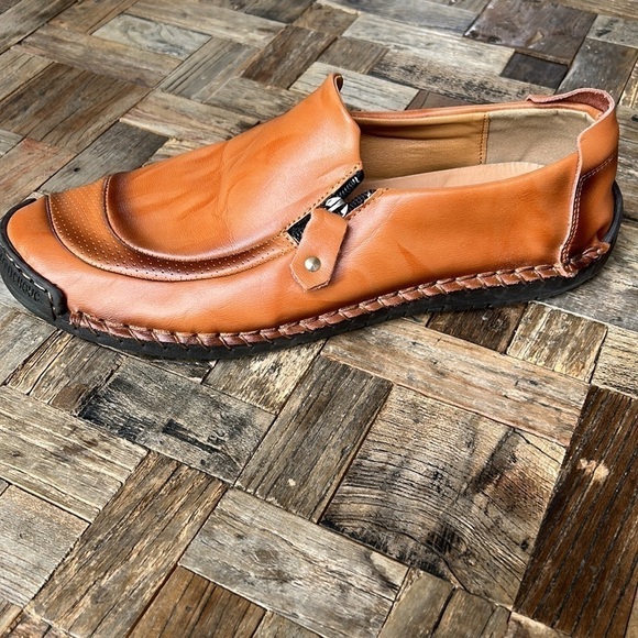 Caoutchouc Men’s Slip On Loafers NWOT - Picture 4 of 7